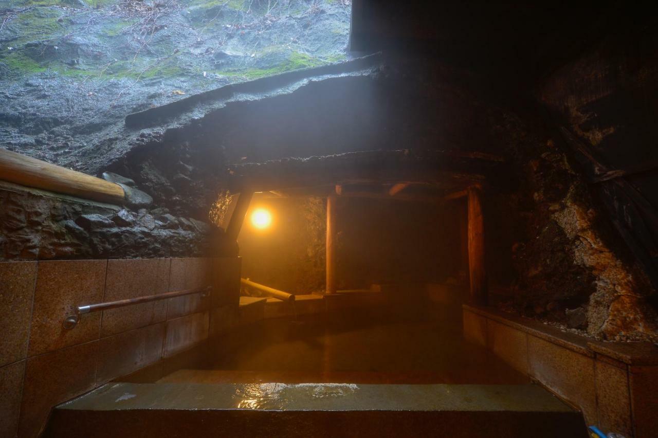 Osakaya Ryokan Kusatsu  Eksteriør billede