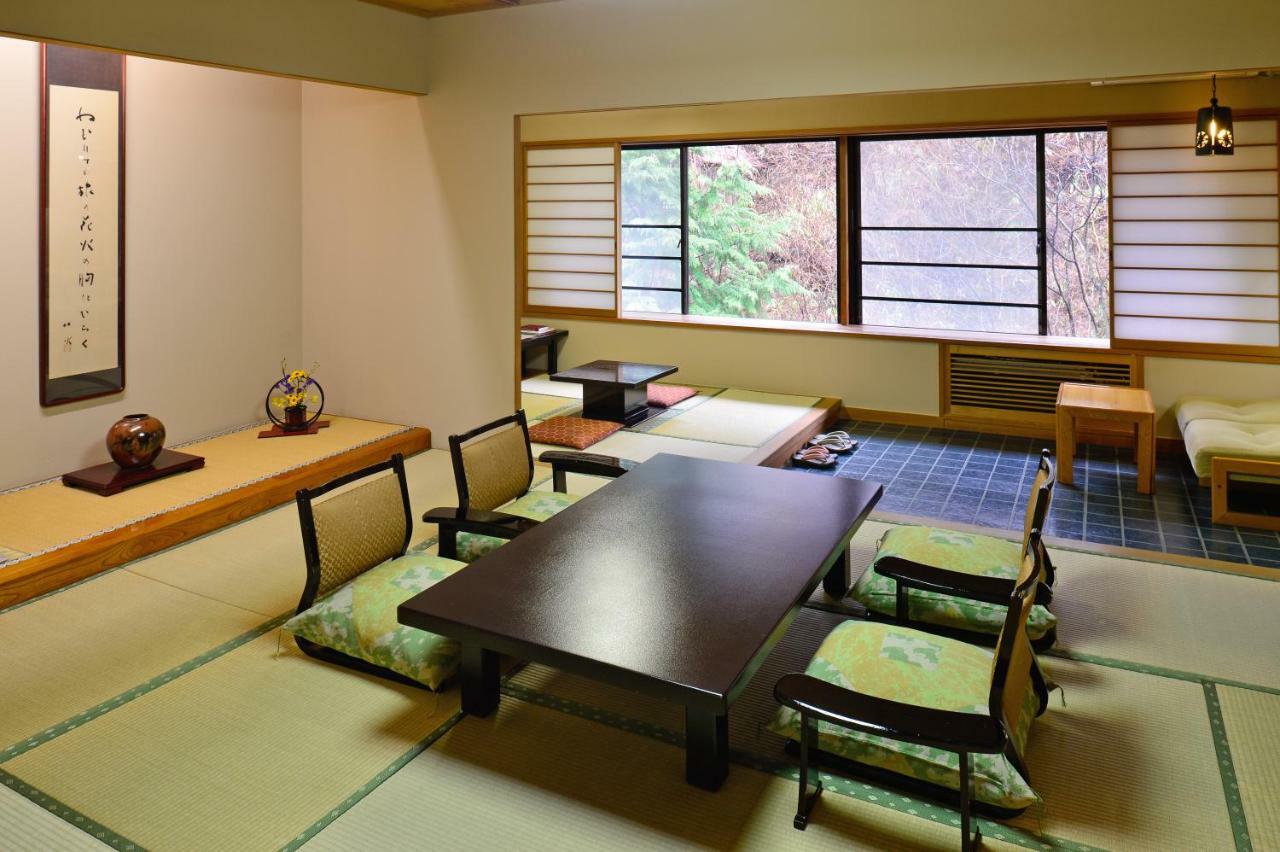 Osakaya Ryokan Kusatsu  Eksteriør billede