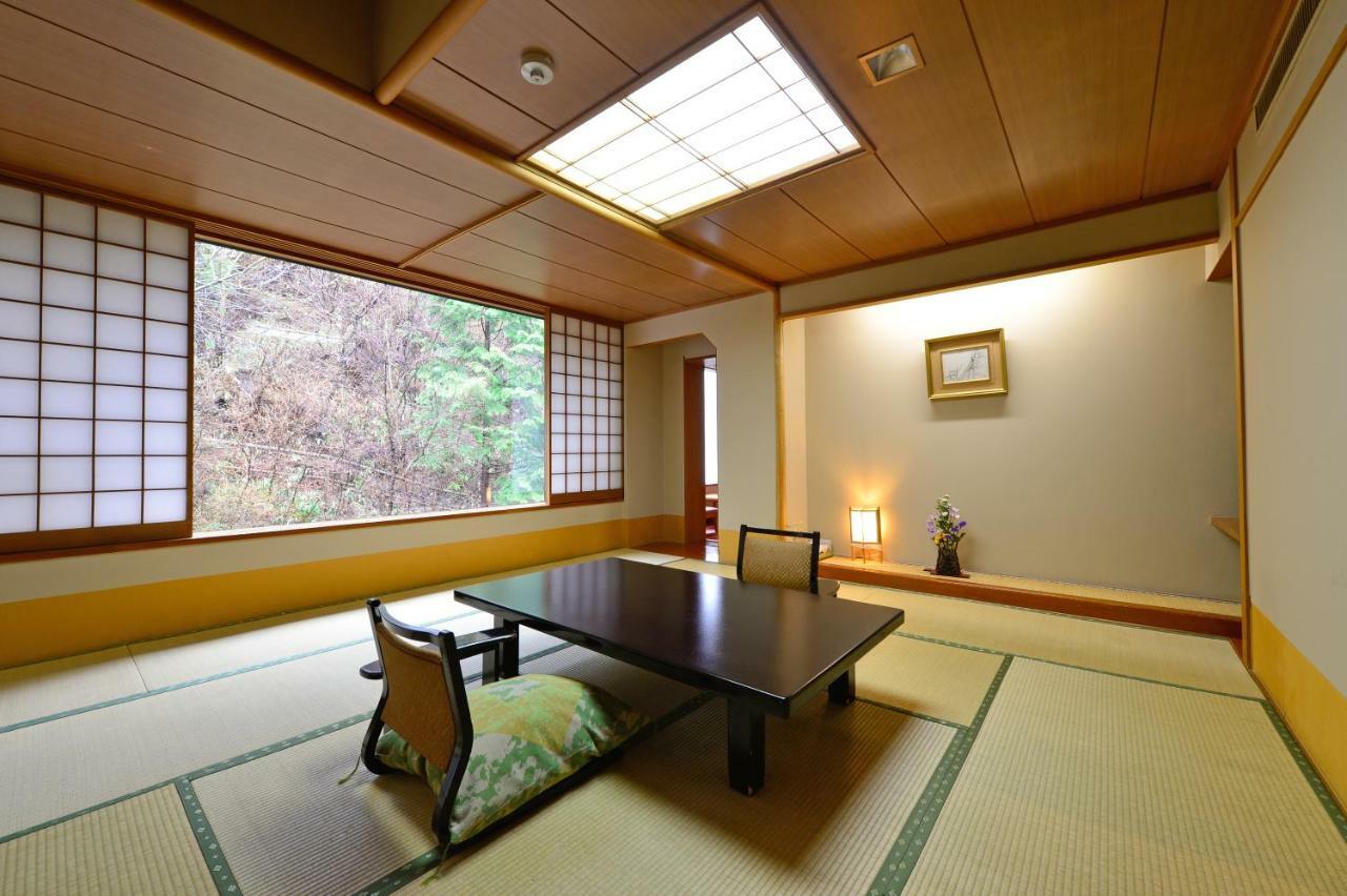 Osakaya Ryokan Kusatsu  Eksteriør billede